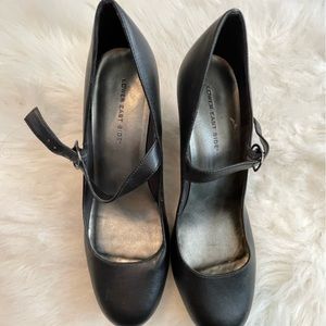 Strapped black heels. Lower East Side. Size 11.